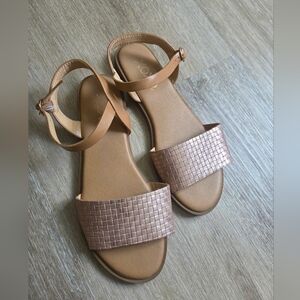 Like NEW XoXo Tan Sandal. Size 7.5, Like New, Was Worn For 1hr Only No Call Outs